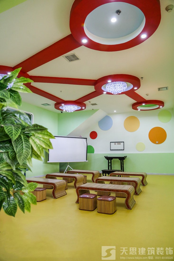 <a href=http://www.yancaoren.com/youeryuan/ target=_blank class=infotextkey>合肥幼兒園裝修</a>中那些你不知道的墻裙種類